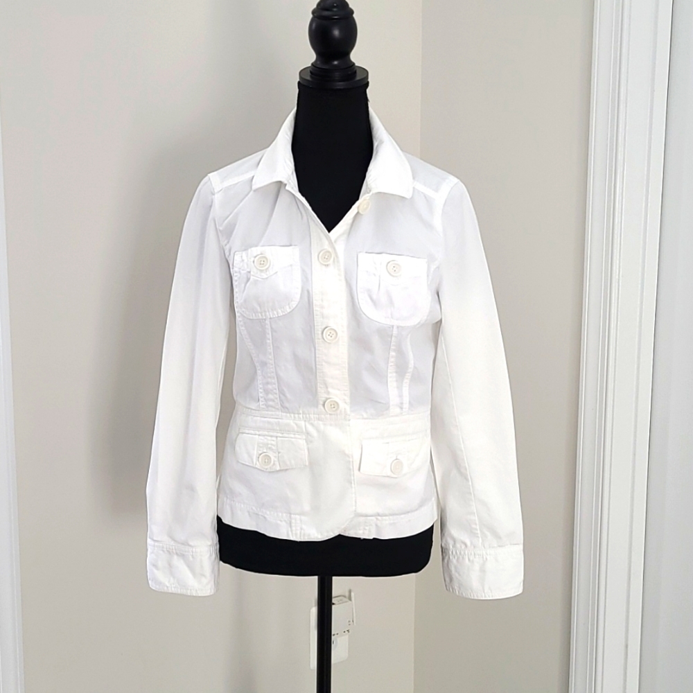 Ann Taylor LOFT petites White Jacket